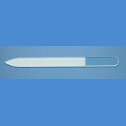 BOHEMIA Glass nail file - middle size 140/2 mm - clear Basic line